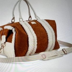 BearPaw Weekend Suede Tote